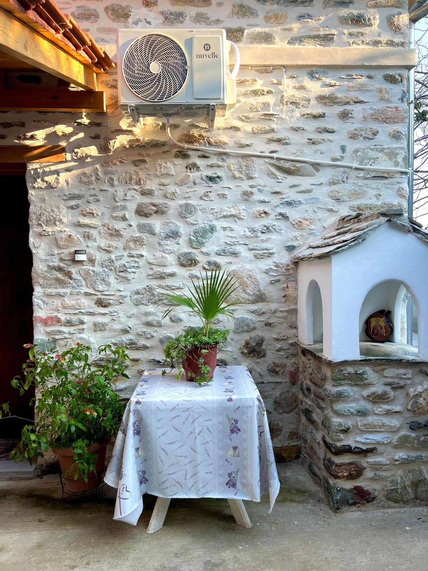 Niki Cottage Volos Exterior photo